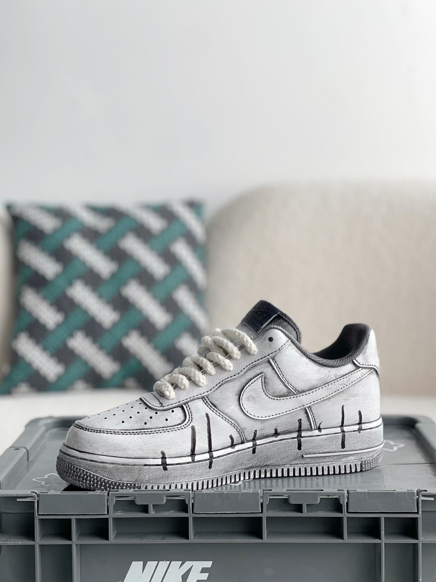 AIR FORCE 1 X CHROME HEARTS