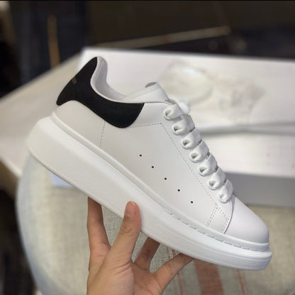 ALEXANDER MCQUEEN SNEAKER