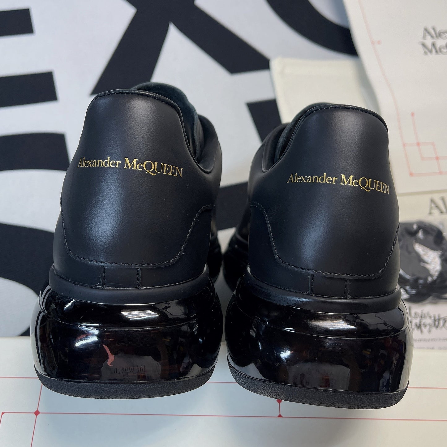 ALEXANDER MCQUEEN SNEAKER