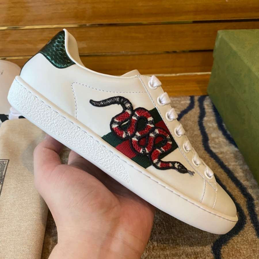 GUCCI SHOES