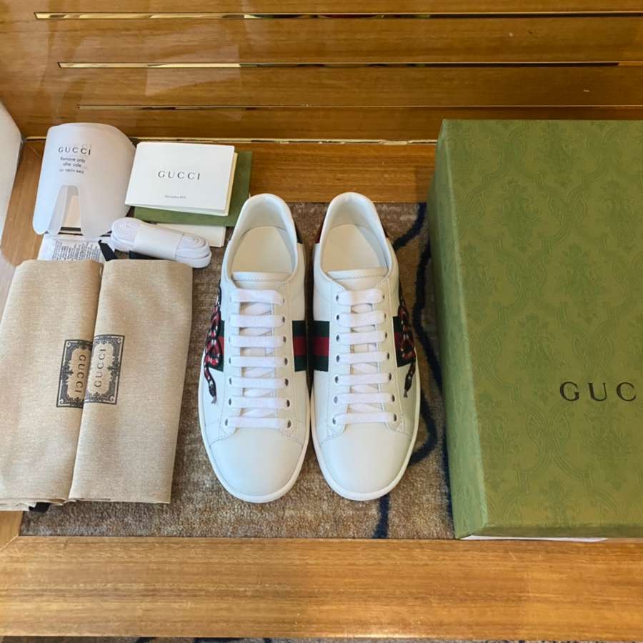 GUCCI SHOES