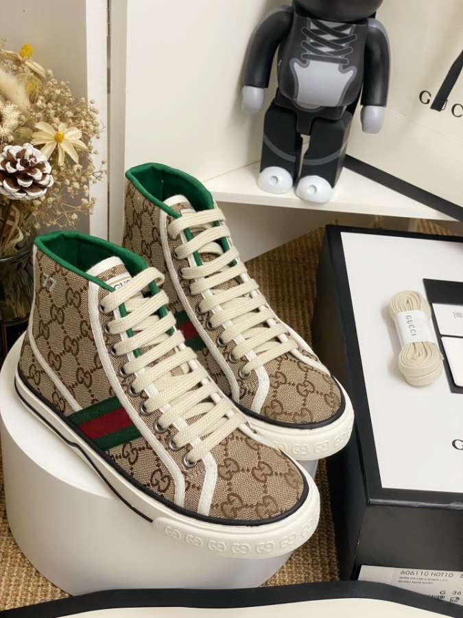 GUCCI SHOES